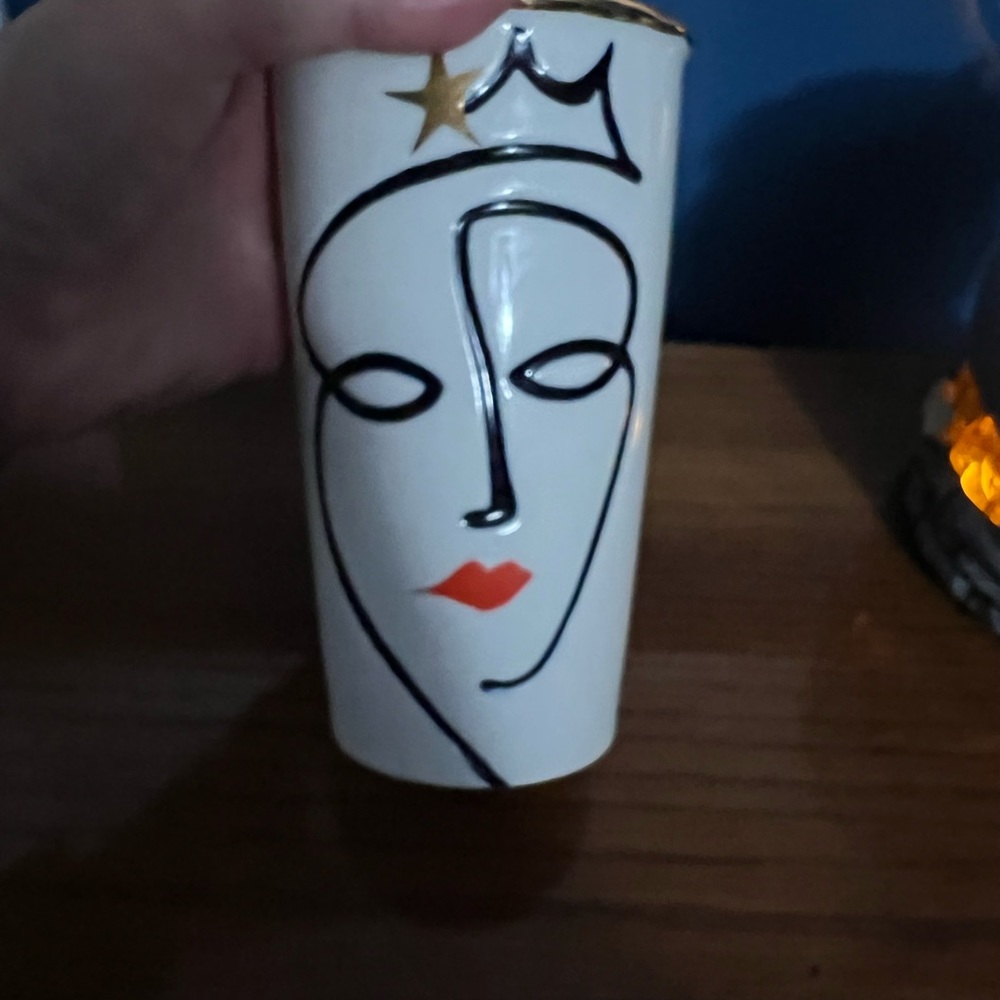 Starbucks cup never used
